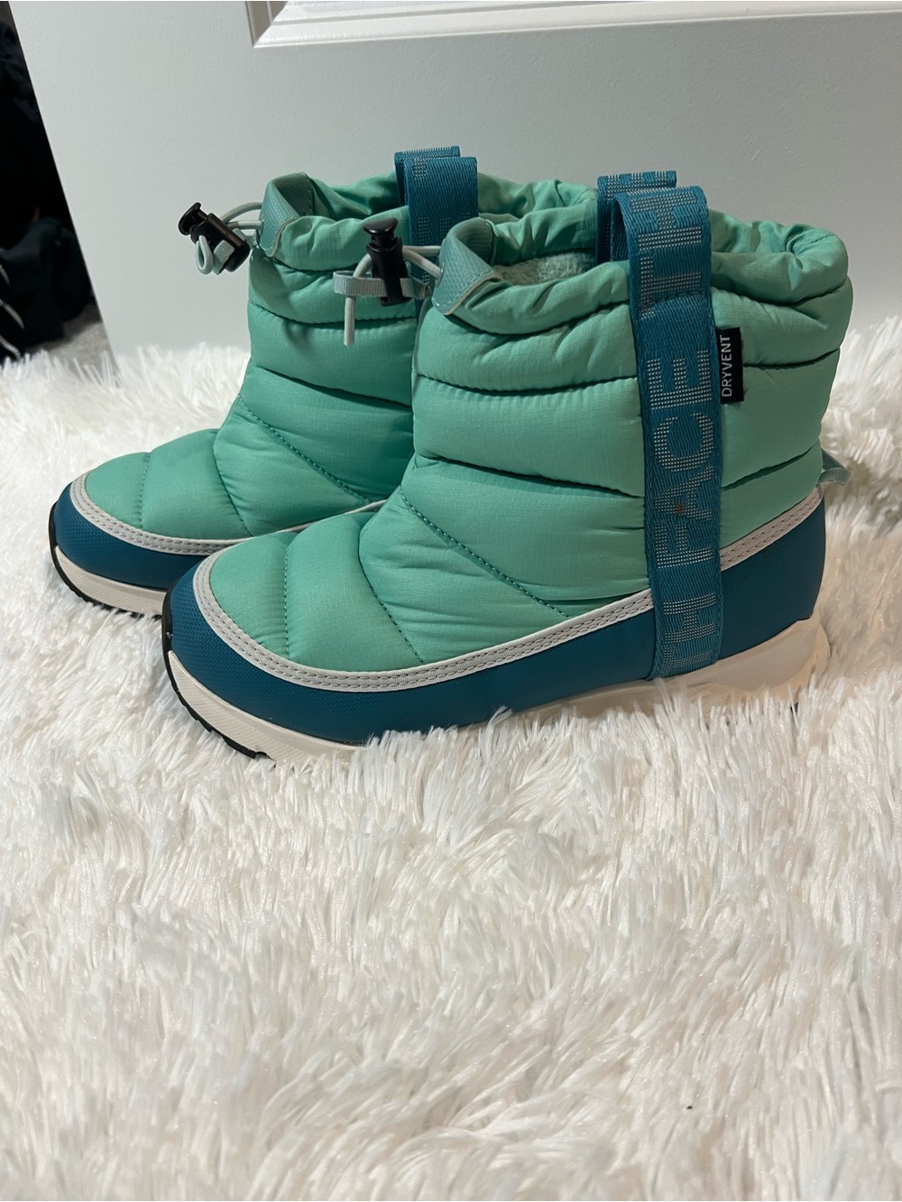 The North Face Kids Teal & Mint Insulated Snow Boots